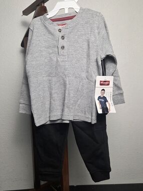 Wrangler Gray Henley Waffle Long Sleeve Top